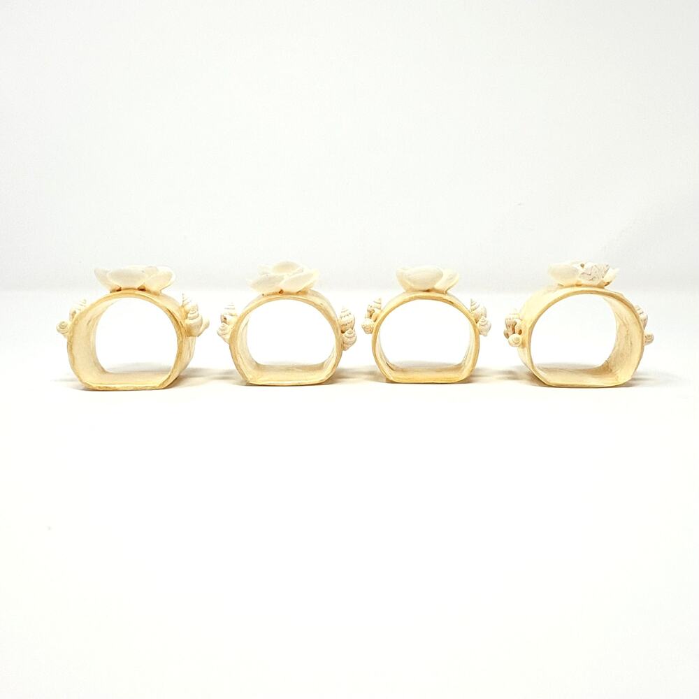 Vintage Capiz Shell Mother of Pearl Flower Rose Napkin Rings Set of 4 - 1970s - Picture 2 of 8